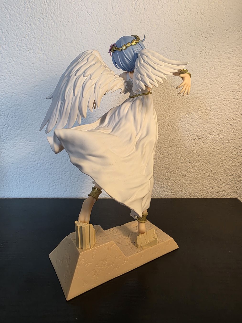 Figurines: Re:Zero Rem Figur Engel Version weiss, geklebt – D'occasion à Liebefeld par tun_nc6k 2
