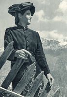 Lötschental   VS     -    Trachtenfrau