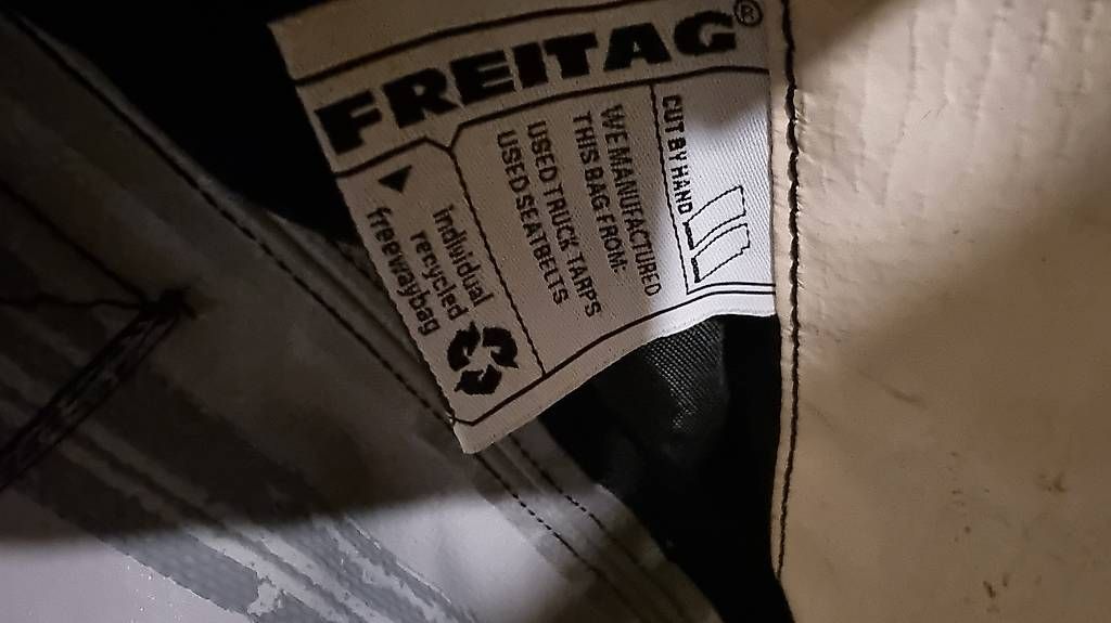 Taschen: Sporttasche Freitag  – Gebraucht aus Zürich von sunflower9 4