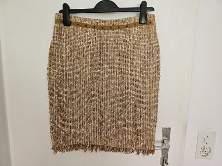 Jup Damen Beige & Weiss mit schmalem Gürtel, Grösse 34/36