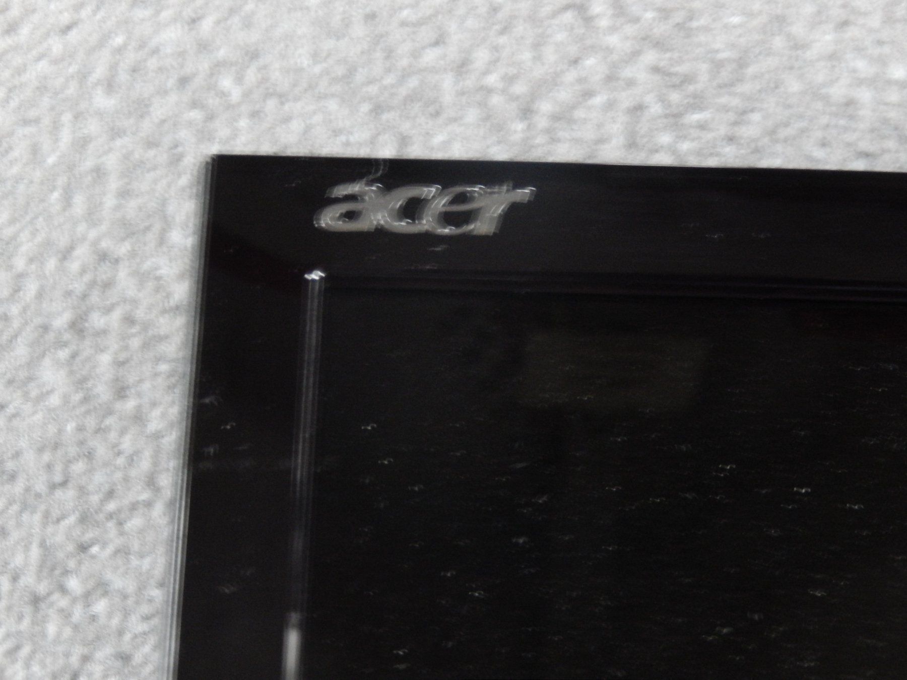 Modellautos: Ferrari - PC Bildschirm - "Acer"- Top  %% Ausverkauf %% – Gebraucht aus Reiden von Aston2 1