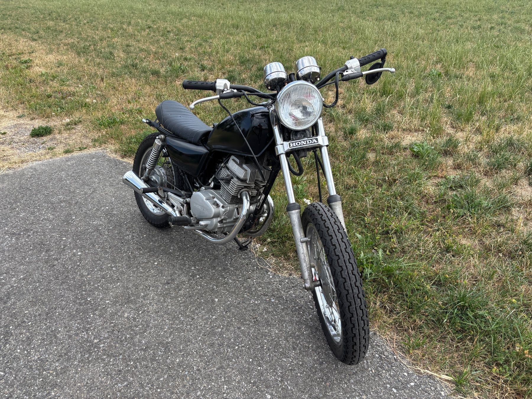 Honda Chopper: Honda CM 125 - Gepflegter Klassiker mit Potential – Usato da Aarberg venduto da pes_jo