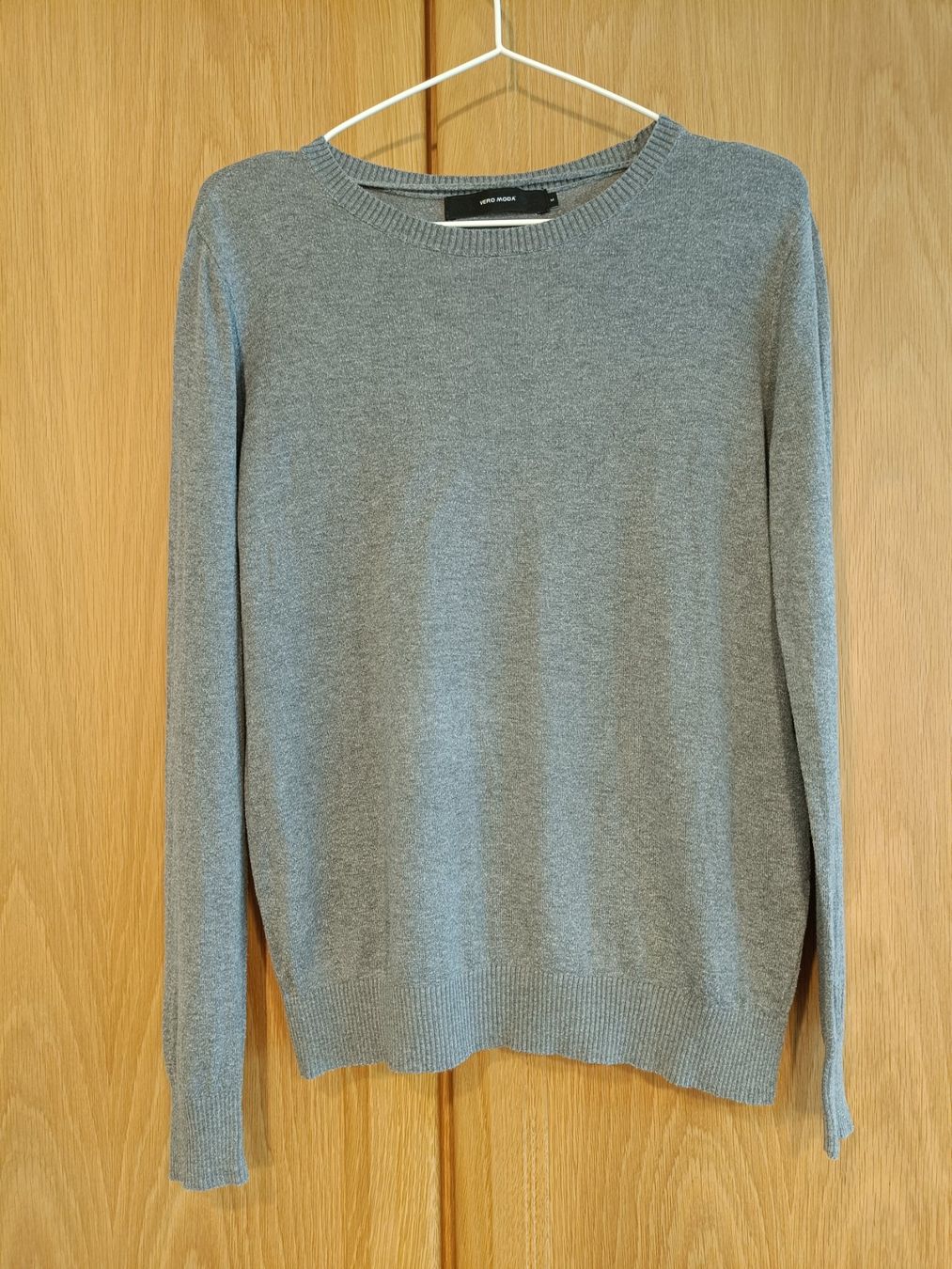 H&M Pullover & Sweatshirts: 2 Strickpullover Vero Moda & H&M – Gebraucht aus Zürich von Atelier.Second 1
