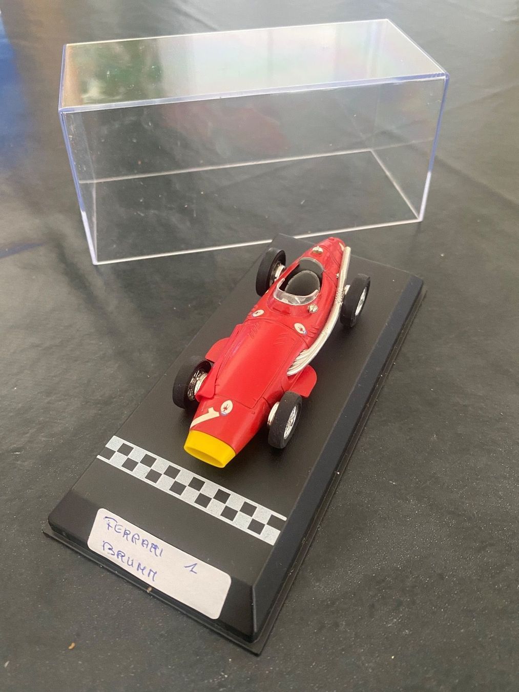 Ferrari Modellautos: 1/43e Ferrari année inconnue – Gebraucht aus Châtelaine von yves017