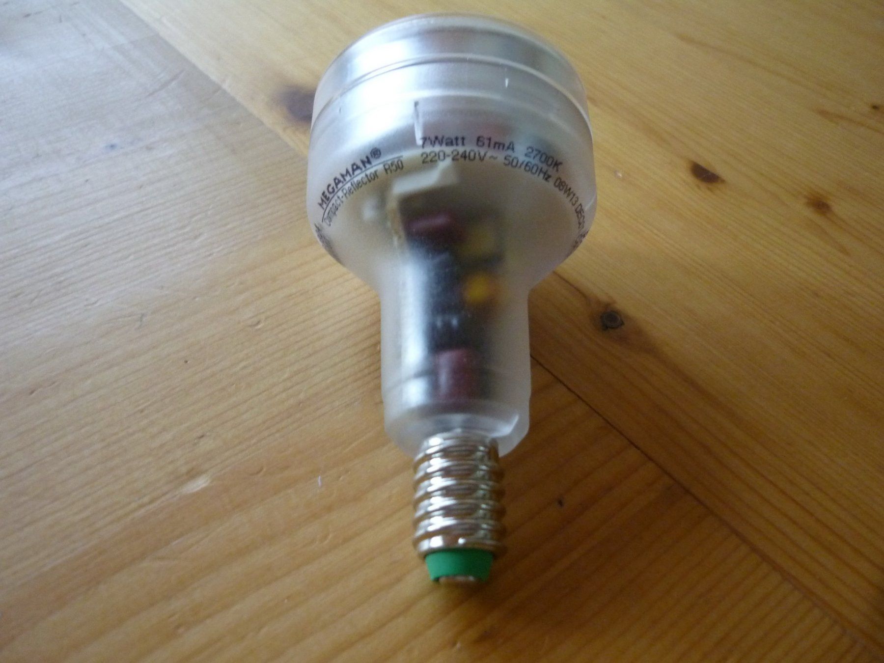 Lampade: 14 Sparlampen 7 Watt – Usato da Dietikon venduto da Lime9 2