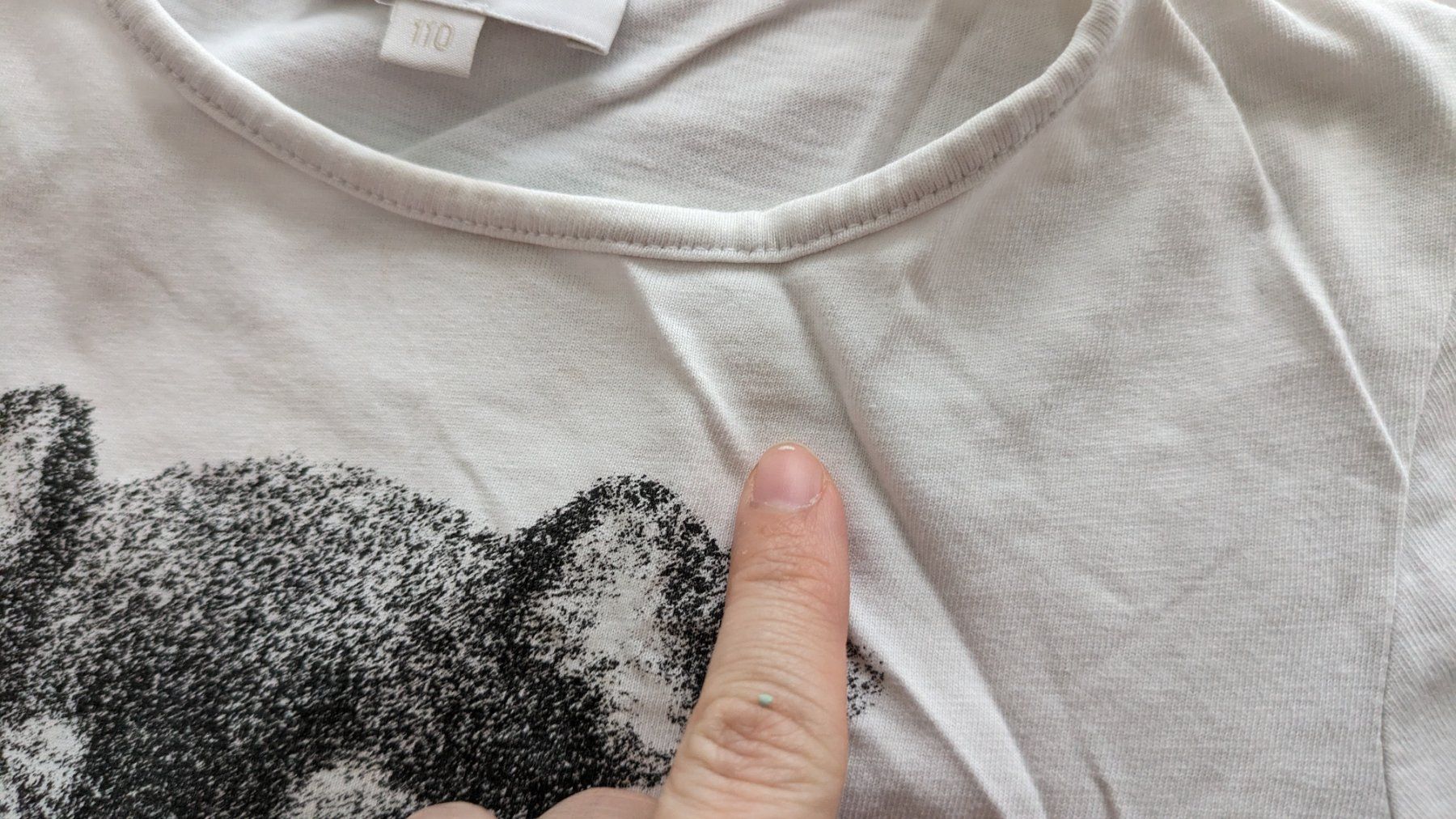 Hemden, Tops & T-Shirts: Süsses T-Shirt mit Hund - Gr. 104 – Gebraucht aus Staufen von Fleby84 3