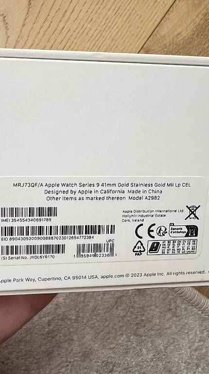 Smartwatch: Apple Watch Serie 9  – Gebraucht aus Embrach von AMSN 3