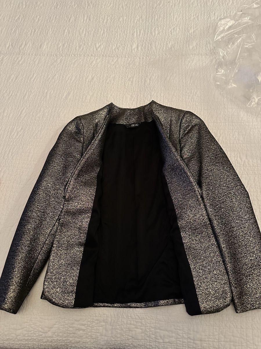 Liu Jo Vestes: Festliche Jacke – D'occasion à Kuesnacht ZH par Lacatitus 3