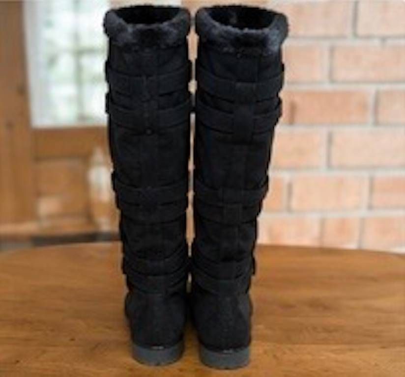 Scarpe da donna: Vends longues bottes fourrée femme  – Usato da Crans VS venduto da cei_qws7 2