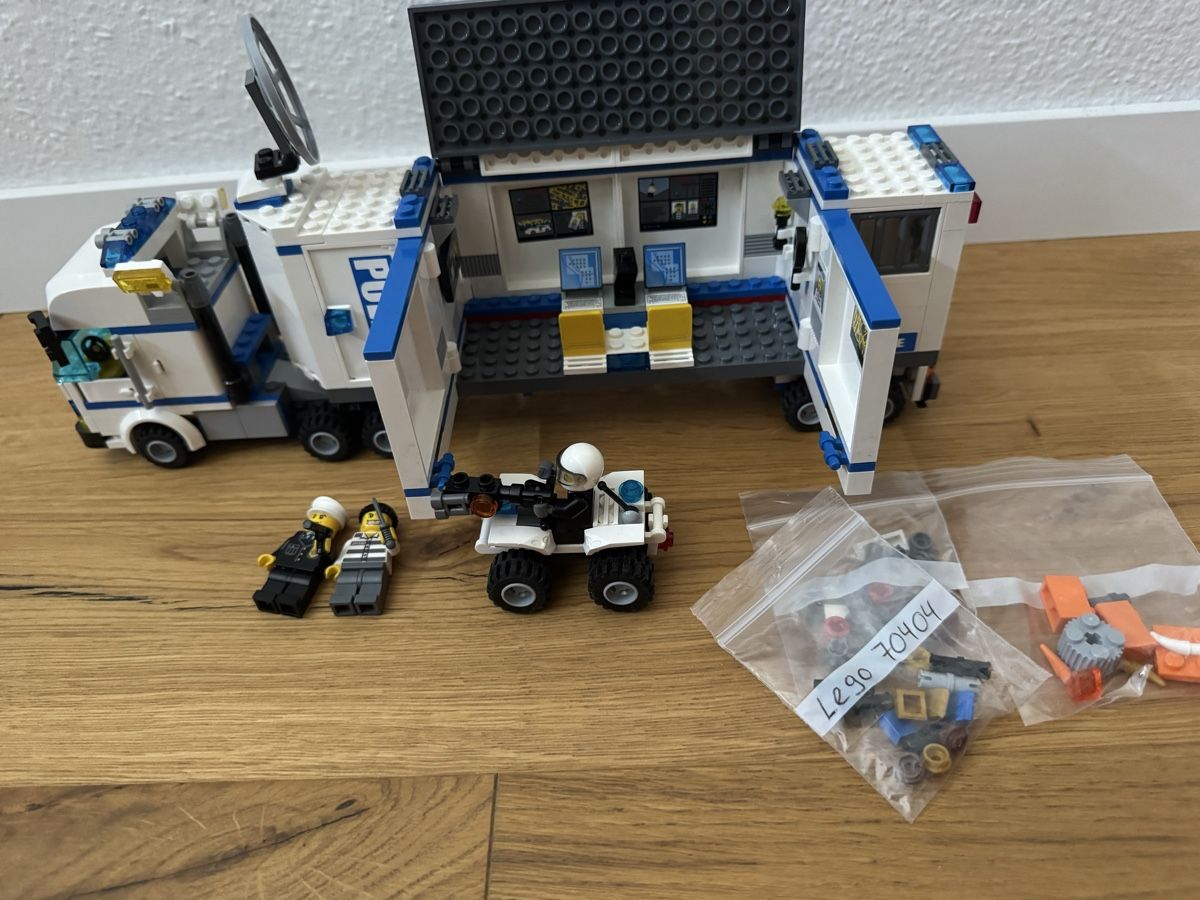 Lego Spielzeuge: Lego City - 7288 Mobile Police Unit – Gebraucht aus Rorschacherberg von LIAMTHEHERO 1