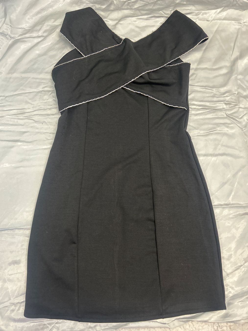 Kleider: Cocktailkleid Minikleid Strass Gr S NEU Gratis Versand – Neu und originalverpackt aus Regensdorf von Spyke55