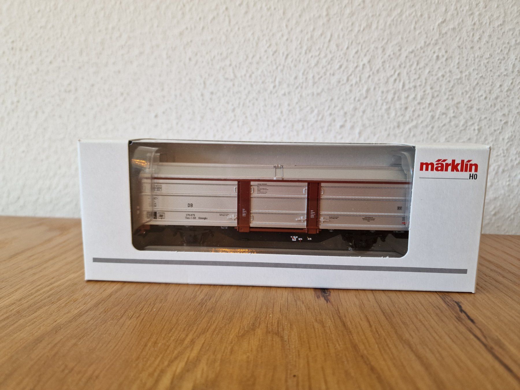 Märklin Modellini di ferrovie: DB Schiebedachgüterwagen H0 – Usato da Matten b. Interlaken venduto da lor_hr9w 4