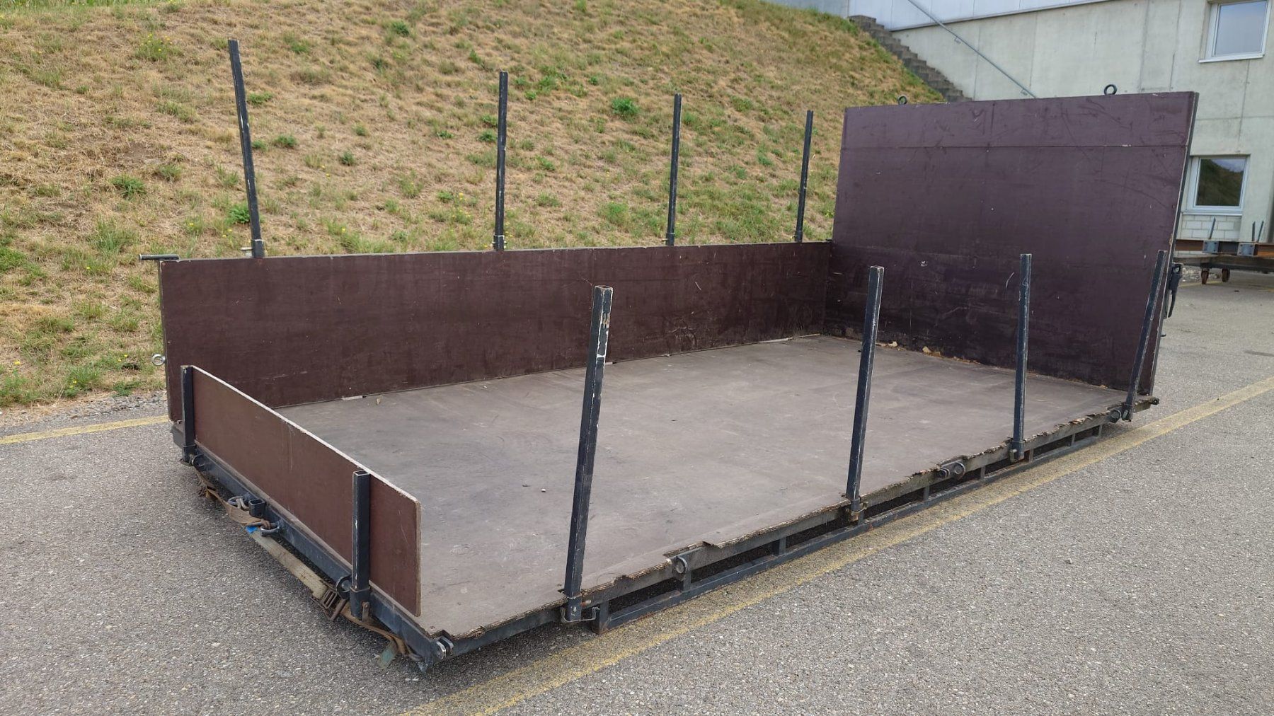 Alle Ersatzteile: Pritsche – Gebraucht aus Ruswil von kurmann-technik