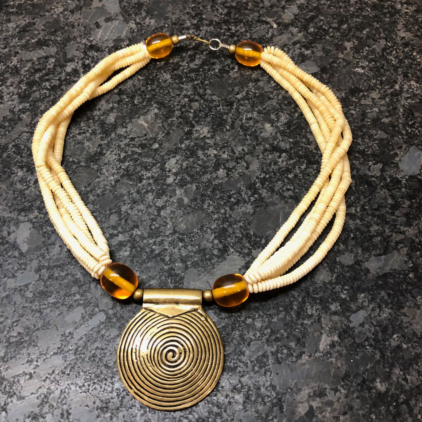 Catenine: wunderschöner Ethno-Schmuck - Collier afrikanisch - Boho – Usato da Ittenthal venduto da Hwaggis 4