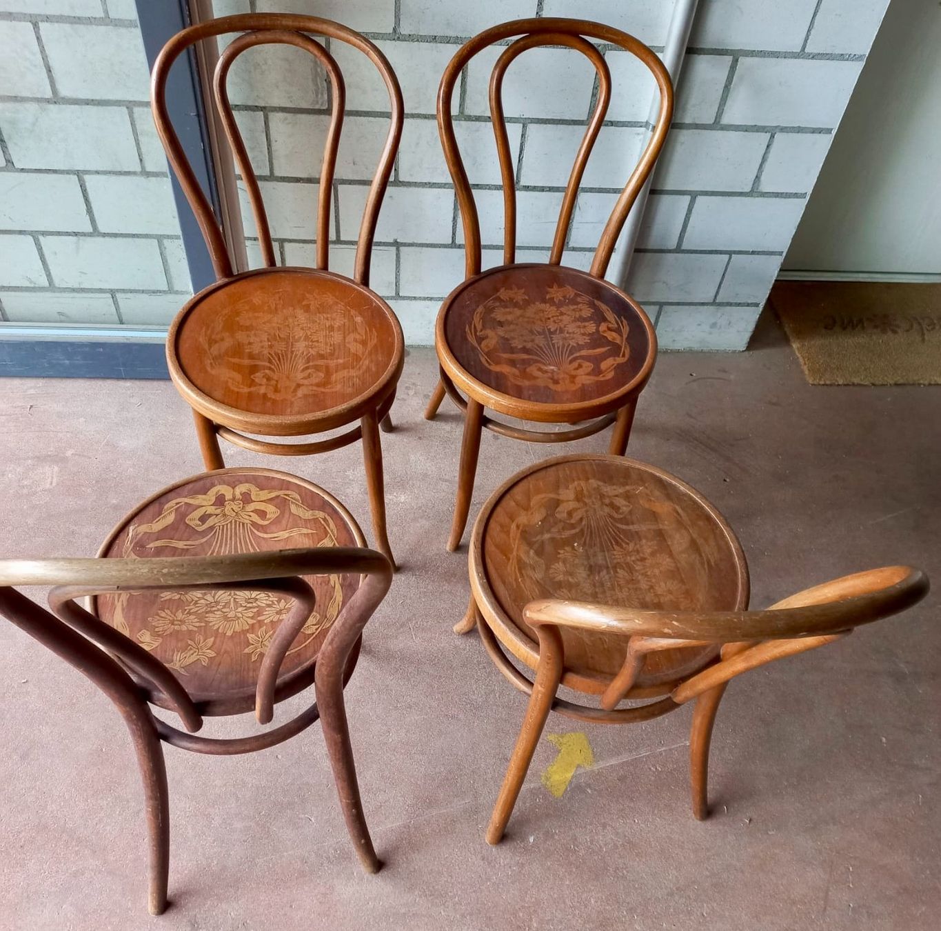 Horgen Glarus Chaises: 4 Bugholzstühle Jugendstil Horgen Glarus u. a. – D'occasion à Burgdorf par glasrabe01 1
