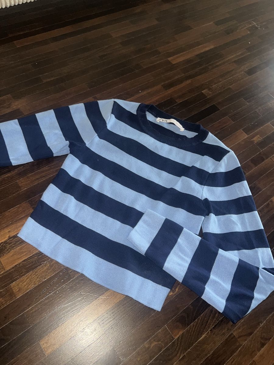 Zara Tops: Zara Pullover Gr. S – D'occasion à Baar par Lila2006