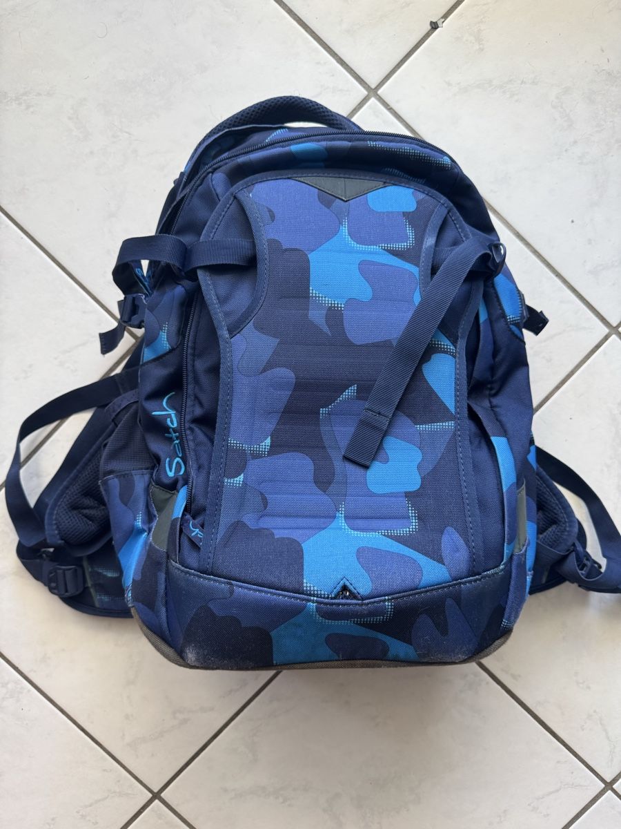 Satch Rucksäcke: Satch Troublemaker Schulrucksack inkl. Sportbeutel – Gebraucht aus Bassersdorf von mmikolaj 1