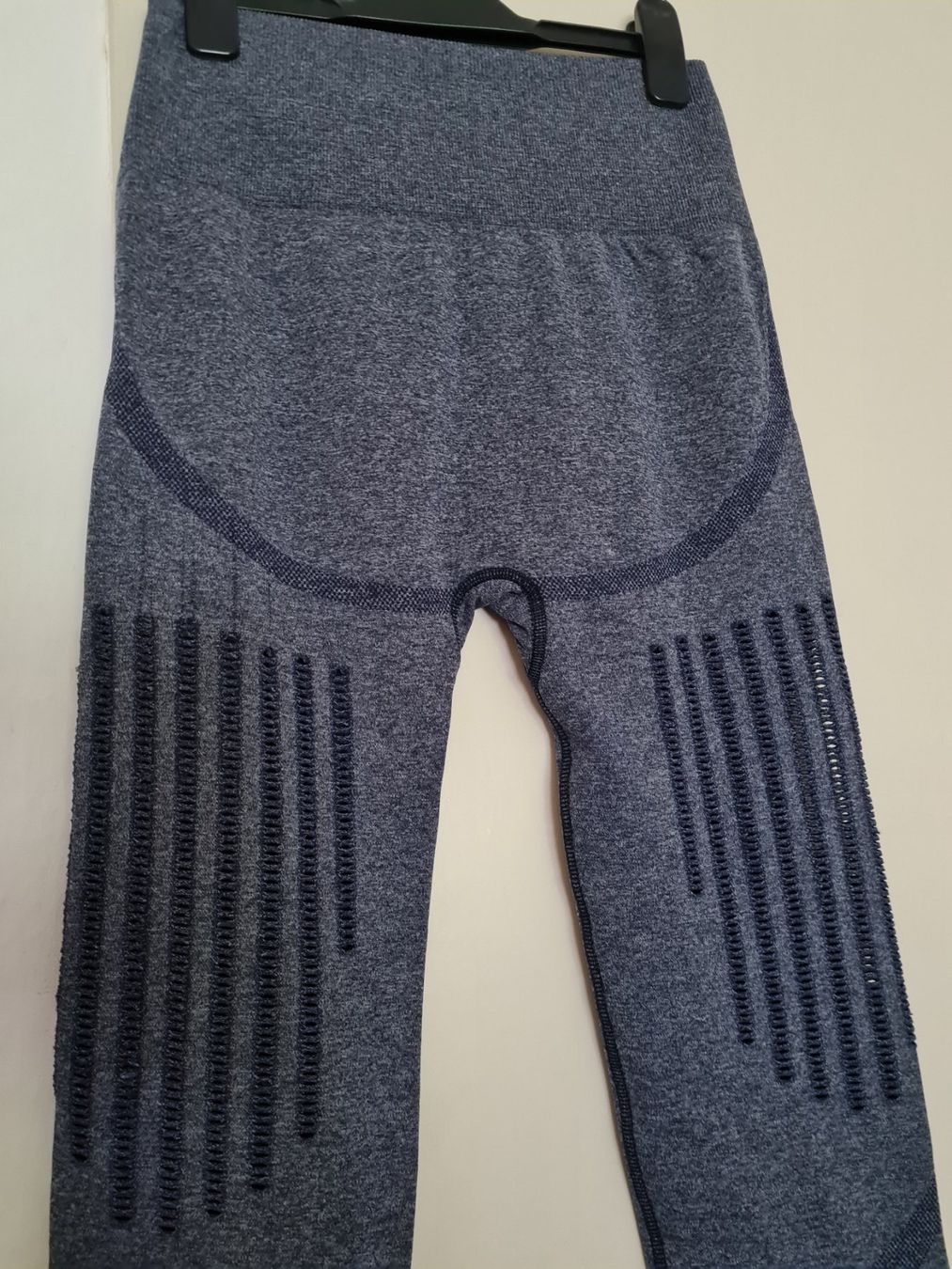Leggings: Ensemble – Nuovo e nell'imballaggio originale da Grand-Lancy venduto da ana_7y2f 1