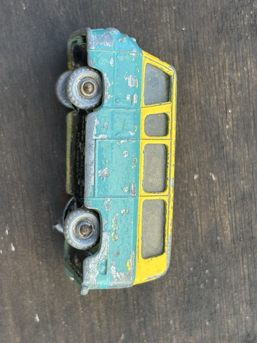 Modellini d'auto: Voiture vintage – Difettoso da Delémont venduto da vcx 6
