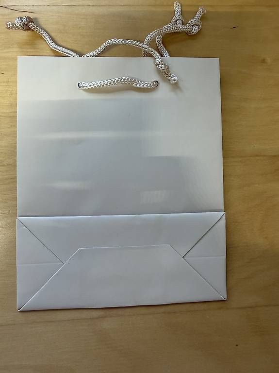 Alle Dekorationen: Sacchetti regalo 16x13x5,5 cm – Gebraucht aus Lugano von club.888 3