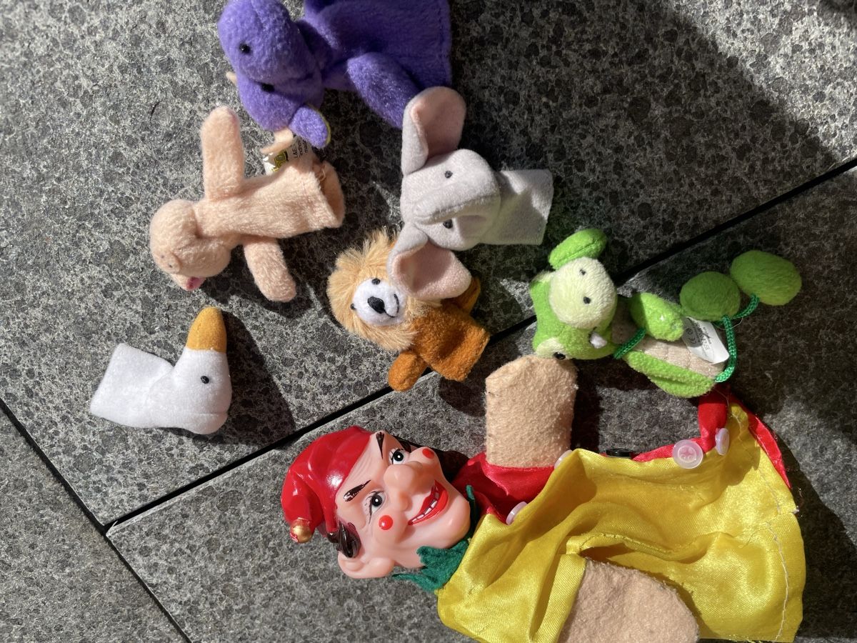 Giocattoli: Kasperletheater mit Figuren / Handpuppen – Usato da Uetikon am See venduto da Hahahanni 6