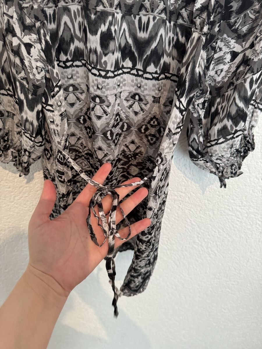 S.Oliver Camicette: leichte Bluse S.Oliver schwarz weiss Gr. S / 36 – Usato da Fislisbach venduto da KolibriSecondhand 7