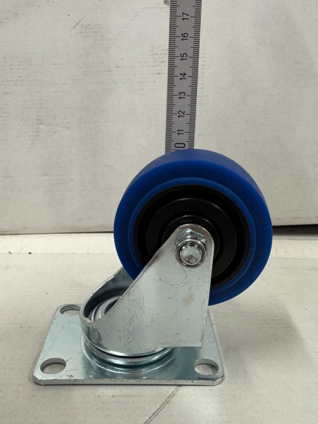 Altro per stoccaggio & trasporto: 4 x Case Lenkrollen / Blue Wheels (X784) – Nuovo (secondo la descrizione) da Däniken SO venduto da Profog1 5