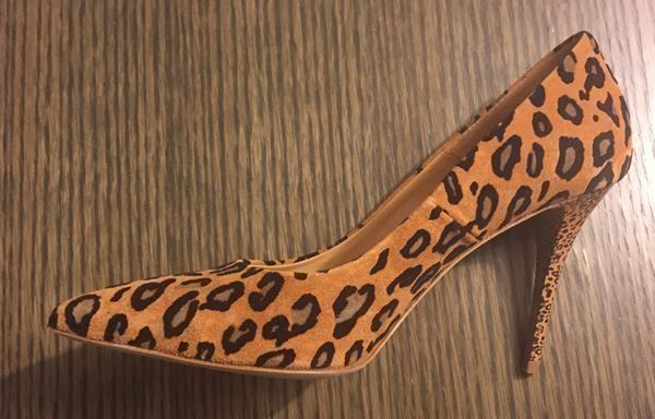 Marc Cain Scarpe da donna: Marc Cain Elegante Pumps Leooptik  Gr 39 – Nuovo e nell'imballaggio originale da Volketswil venduto da praxis12 5