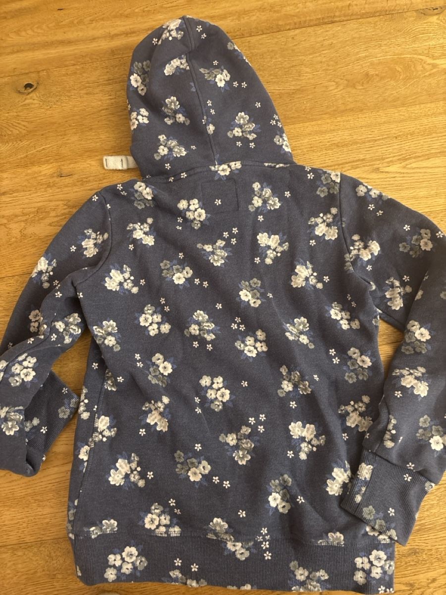 Superdry Maglioni & Felpe: Set 2 Damen Superdry Hoodie, Gr. M – Usato da Wilen b. Wil venduto da b-mountain 8