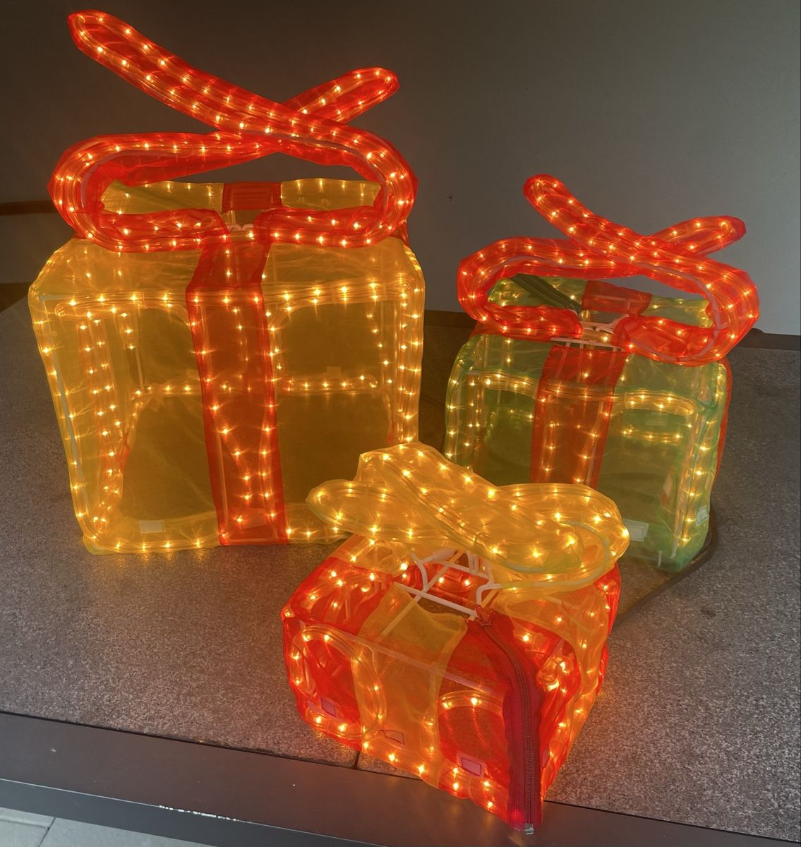 Alle Dekorationen: LED Deko-Geschenks Pakete  – Gebraucht aus Altstätten SG von Nik2009