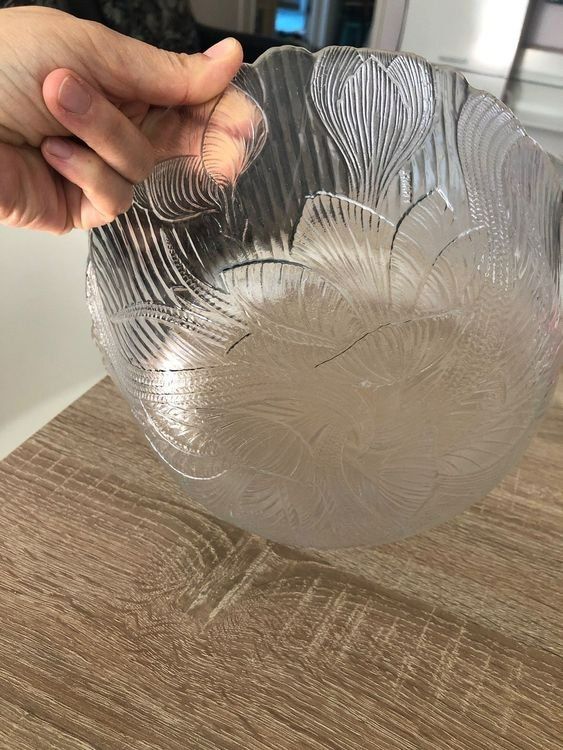Tassen: Grosse Glasschale Tasse Glas Schüssel – Gebraucht aus Zürich von Alibaba1234 1
