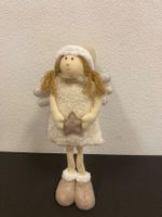 Engel stehend aus Wolle/Fell, ca. 60 x 25 x 12 cm, NO 7