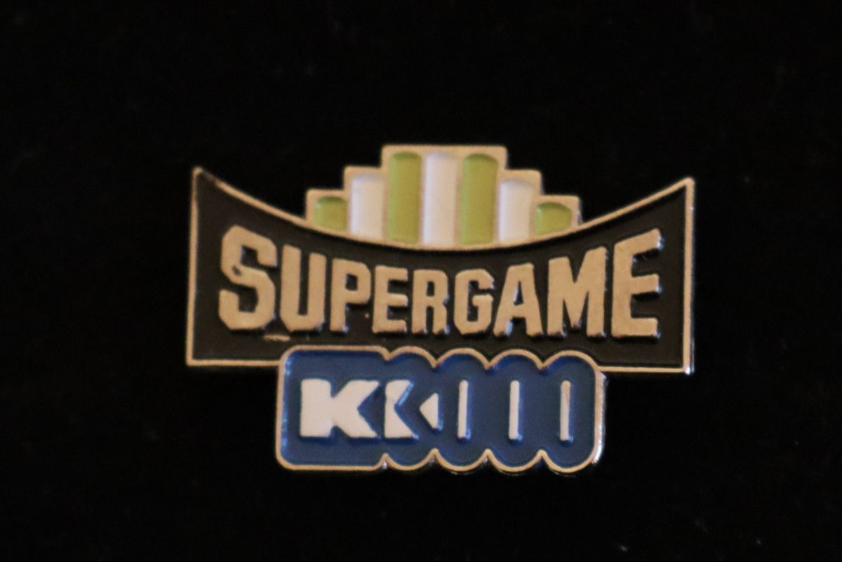 Plaketten & Abzeichen: PIN Supergame K100 – Gebraucht aus Ottenbach von siiinnaa_77