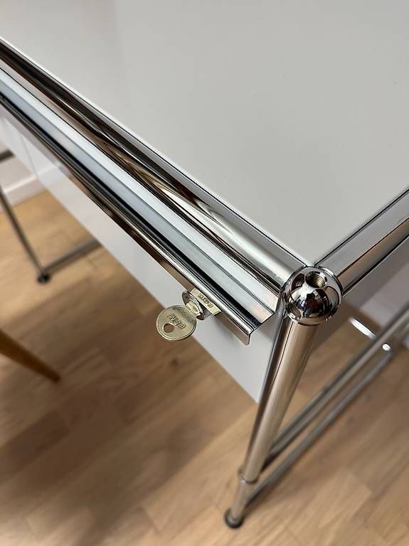 USM Scrivanie: Bureau / Desserte USM Haller en Gris Clair // Ref. AY0397 – Usato da Ravoire venduto da ARKY_s 4