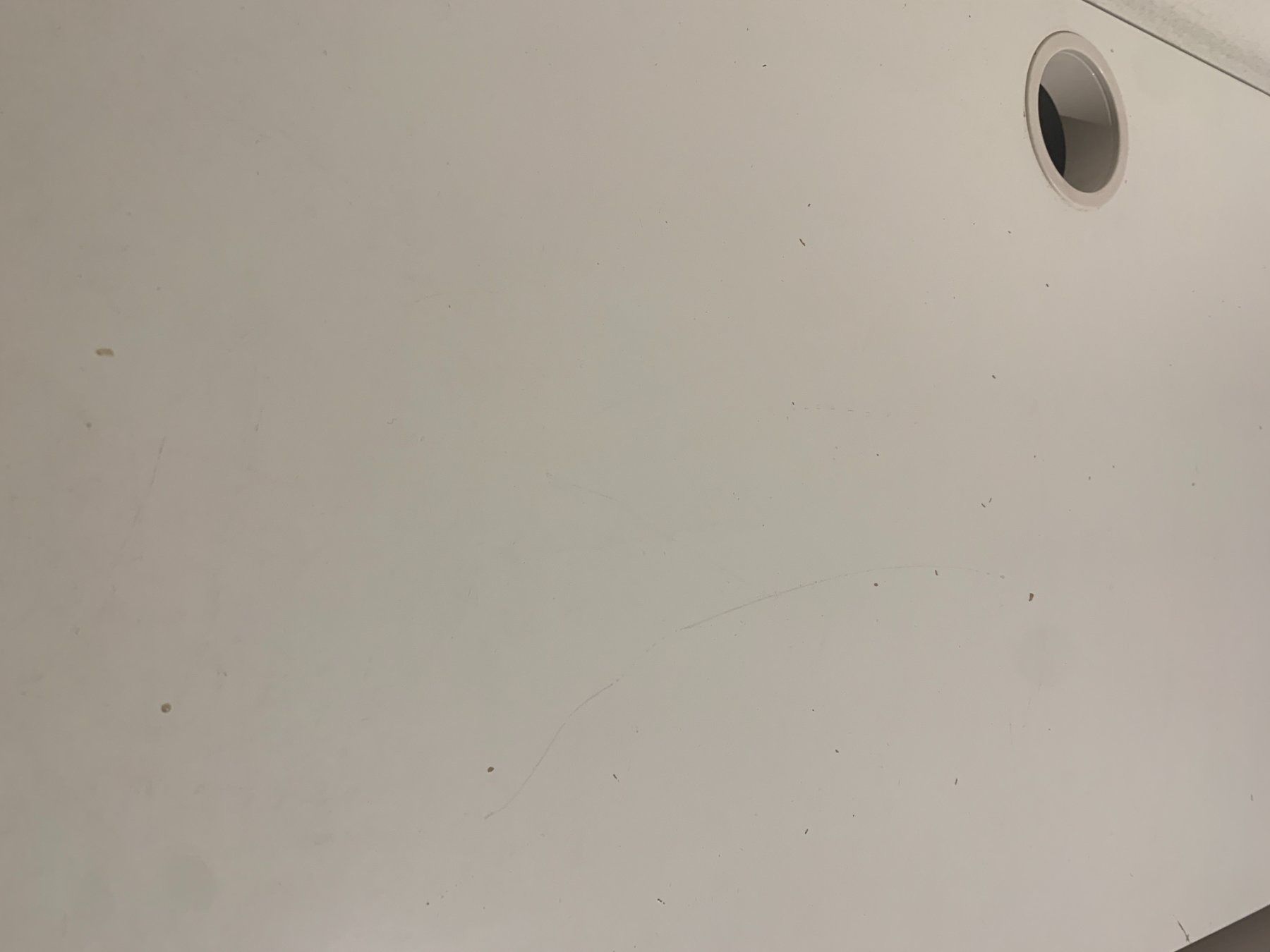 Ikea Schreibtische: Ikea Desk White 105x75x50 – Gebraucht aus Zürich von  3