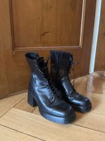 Stiefelette mit Absatz