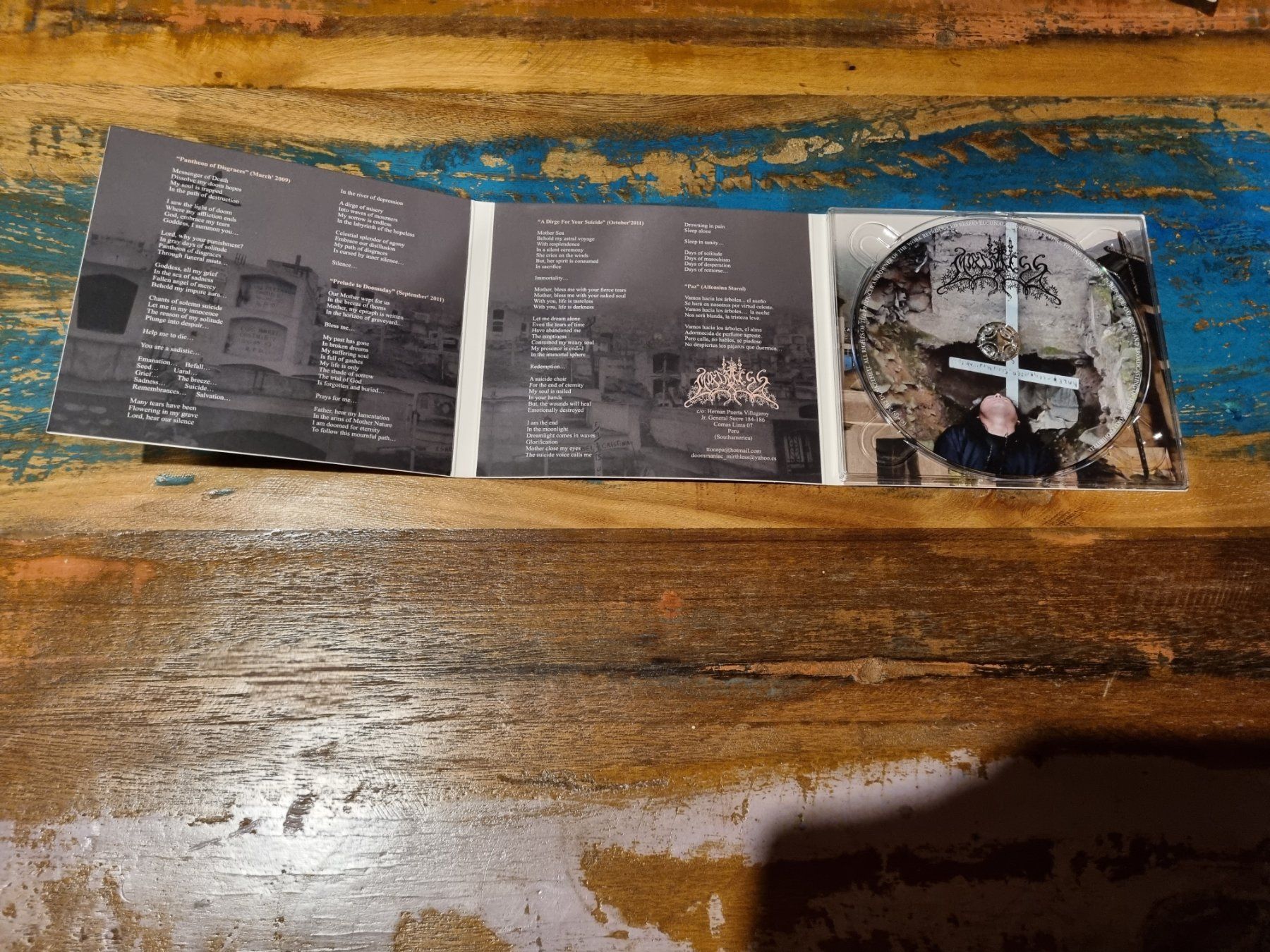 CD: Mirthless - Dirge Suicide, CD Doom inkl. Poster + TShirt G.M – Usato da Winterthur venduto da Belzarek 4