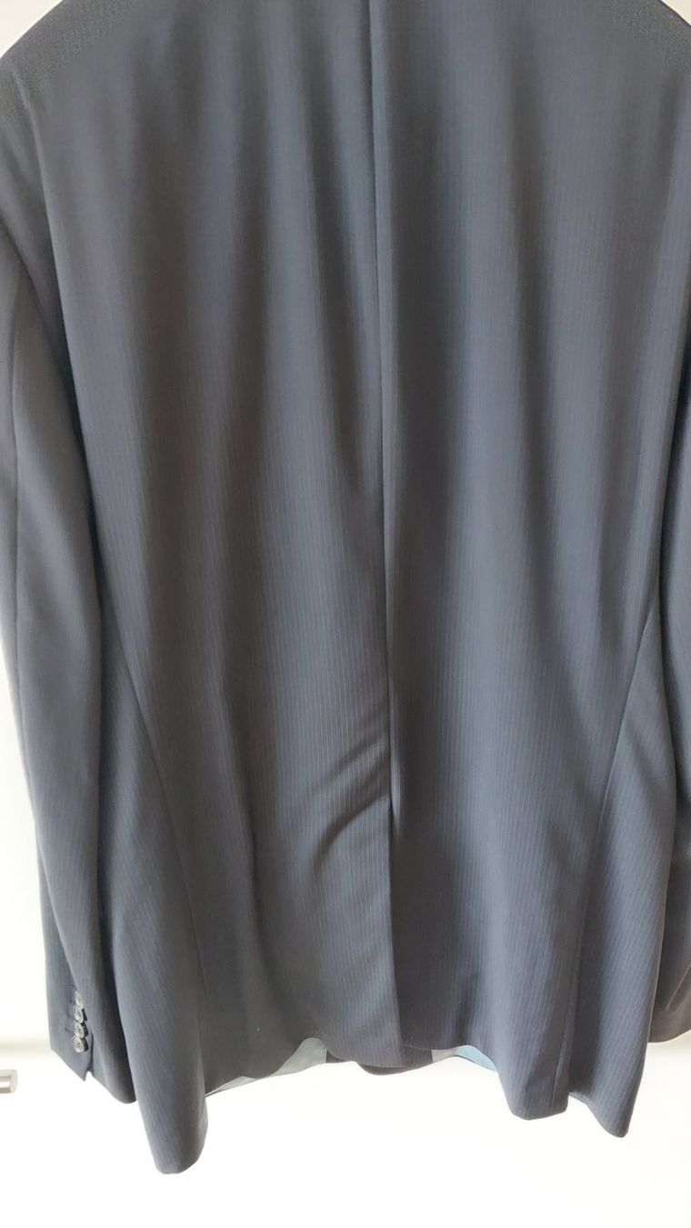 Anzüge: Hugo Boss Herren-Anzug, Grösse 110 – Gebraucht aus Meilen von exi 1