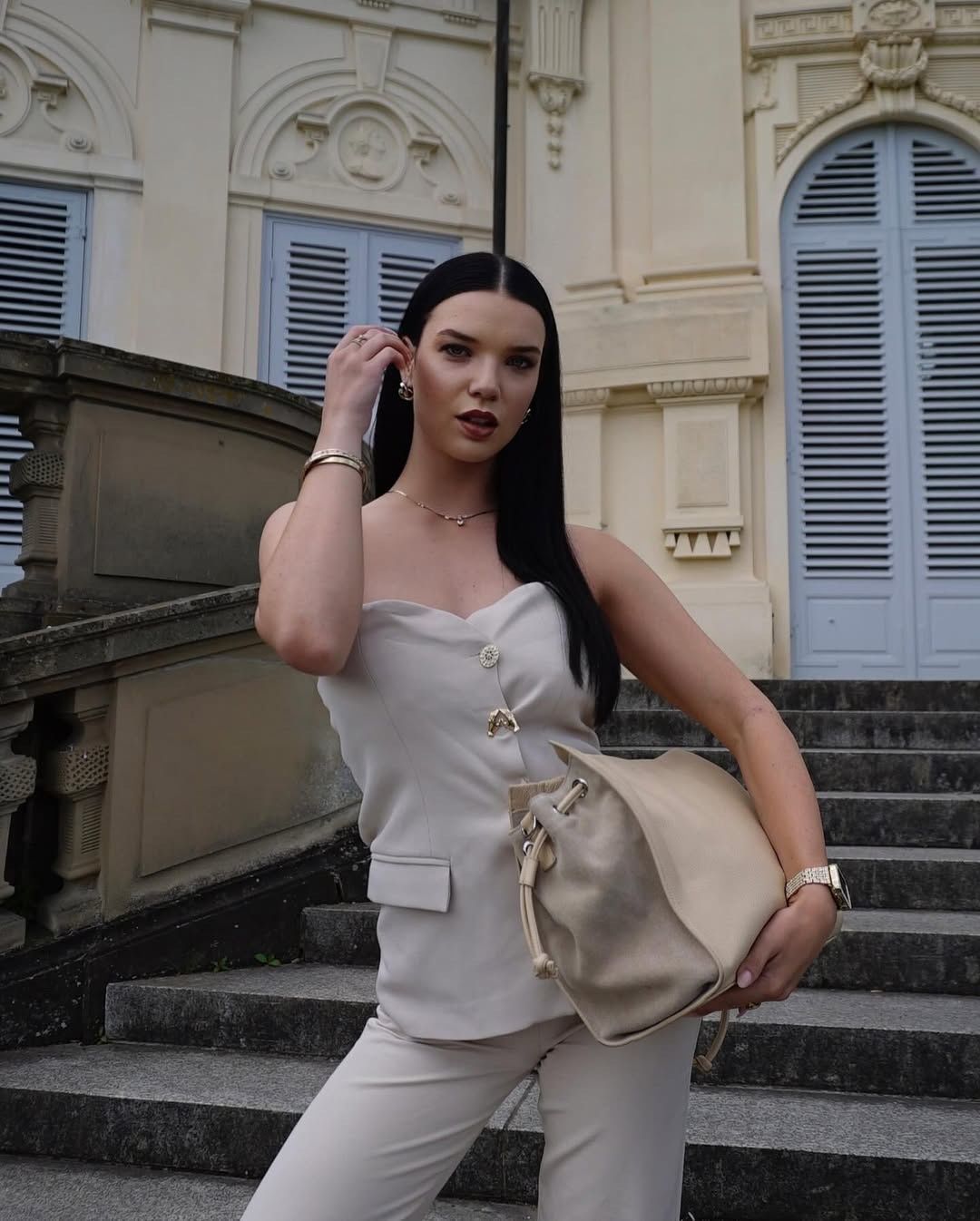 Borse da donna: Ledertasche Medium Tote Damen, beige – Nuovo e nell'imballaggio originale da Bözberg venduto da sojana 1
