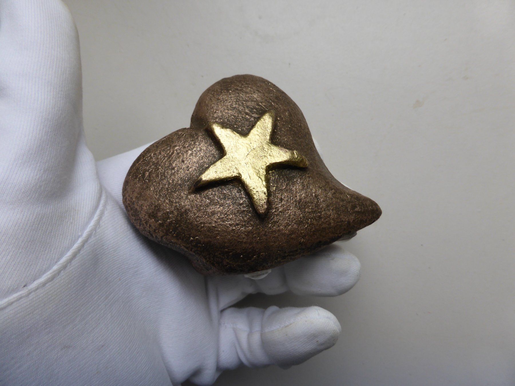 Tutte le decorazioni: MINI URNE HERZ MIT STERN - BRONCE MIT GOLD - FABRIKNEU – Nuovo e nell'imballaggio originale da Reinach AG venduto da pussi100 9