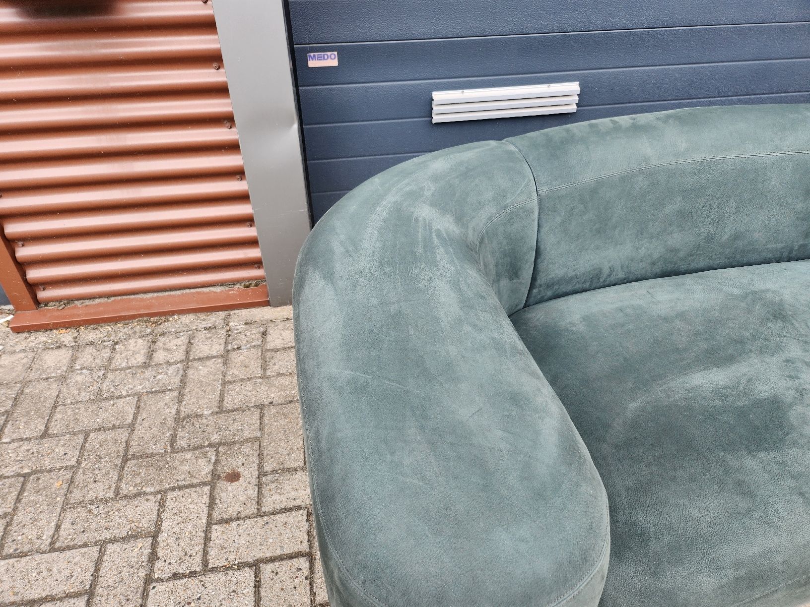 Baxter Divani: Baxter - Clara sofa by Christophe Delcourt  – Usato da Gelderland venduto da HermsenDesign 4