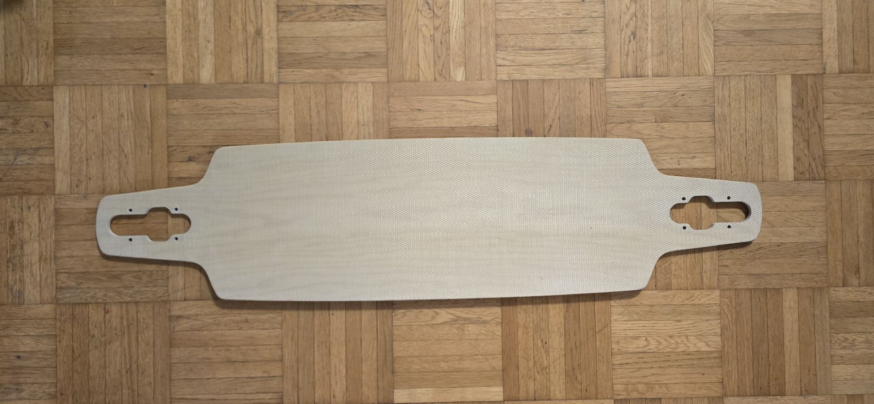 Skateboards: Longboard Airflow – Nuovo e nell'imballaggio originale da nänikon venduto da Gstibu 1