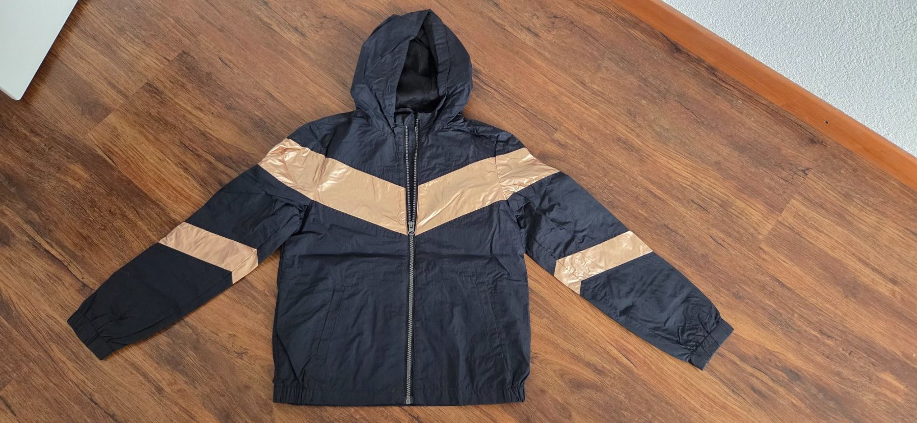 Giacche & Cappotti: Coole Mädchenjacke Gr:152 – Usato da Amlikon-Bissegg venduto da Re13