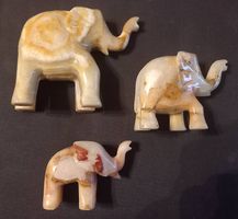 Elefanten aus Marmorsteine