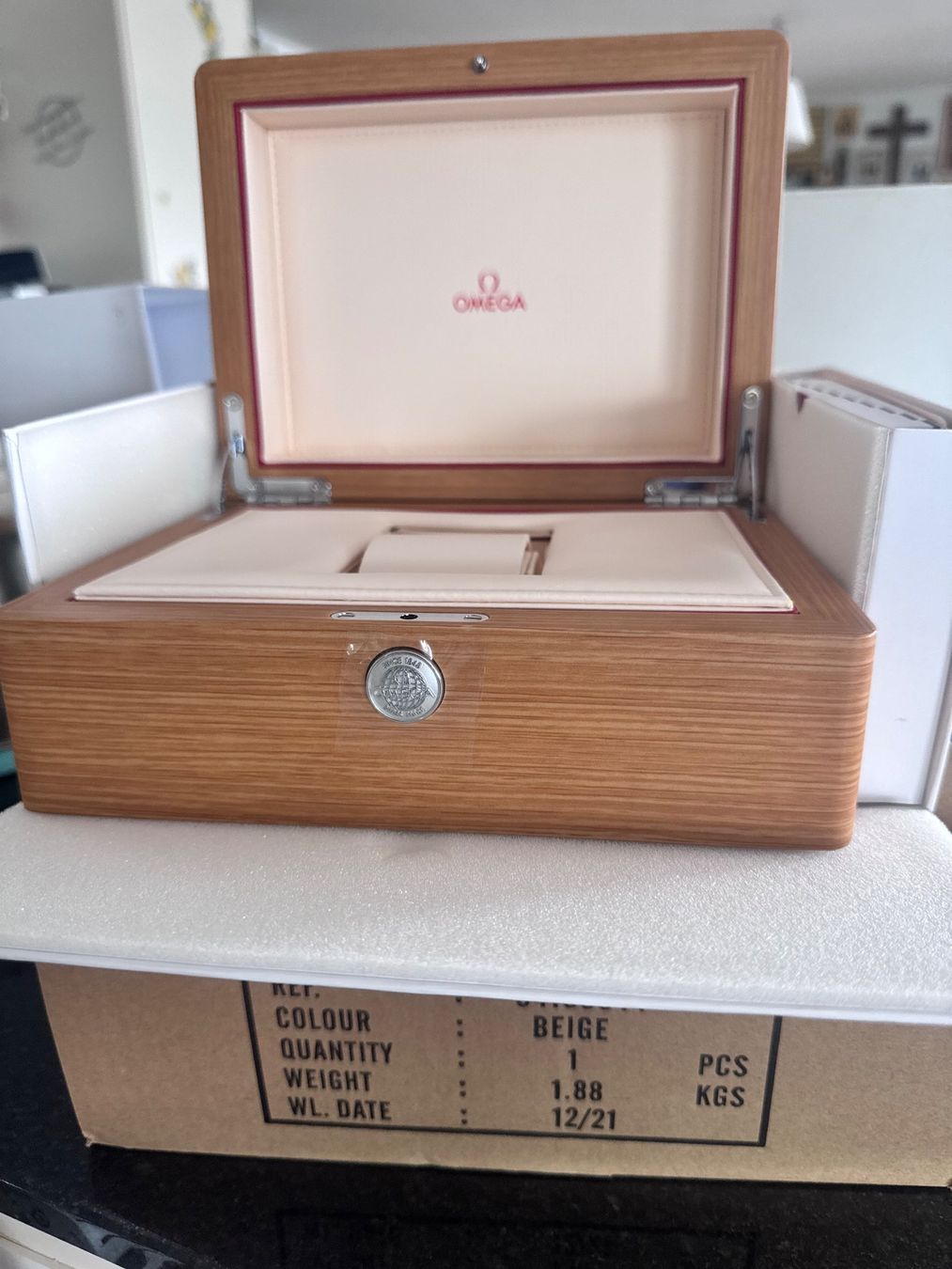 Omega Uhrenboxen: Omega Seamaster/speedmaster box for watch – Neu und originalverpackt aus Teufen Ar von Exclusive.stuff.CH 3