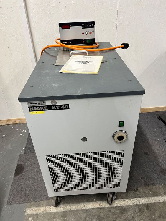 Kryostat Haake KT 40-3 mit Steuerung Haake N3 Digital (Gebraucht) in ...