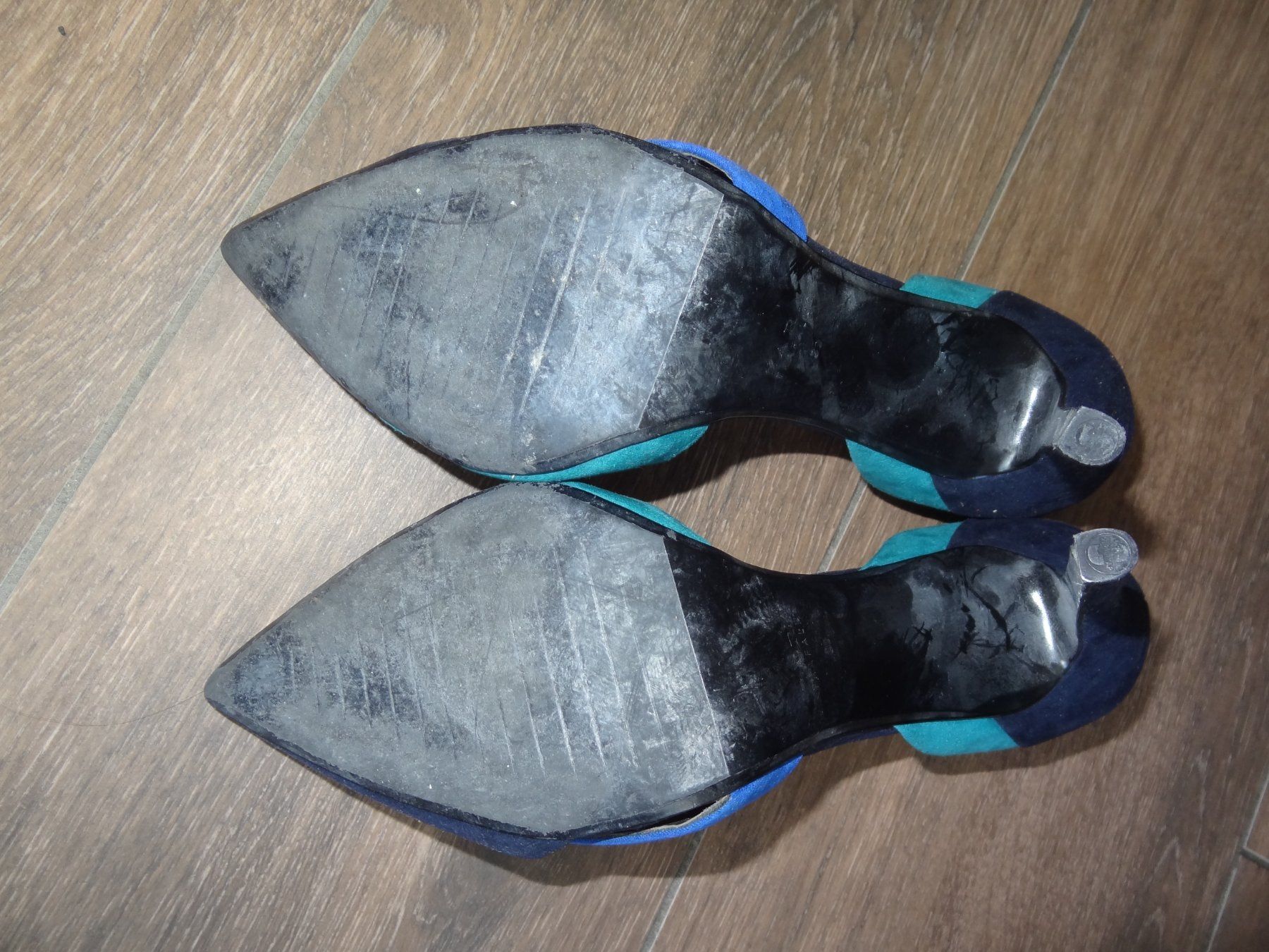 Zara Chaussures femmes: Escarpins Zara taille 39 talons 8cm – D'occasion à Satigny par salvatore73 5