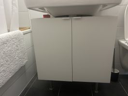 Badzimmermöbeli für unters Lavabo