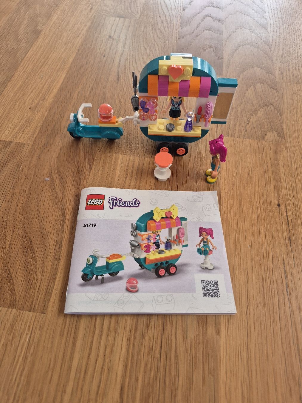Lego Kit di costruzioni: LEGO Friends : lot de 3 sets complets avec instructions! – Usato da Corban venduto da Jayjay69 1