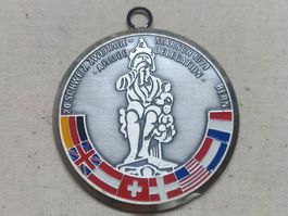 Schweiz. Zweitage - Marsch 1979  - Bern - Armee Delegation
